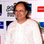 Farooq_Sheikh_at_Mirchi_Music_Awards_2011.sm