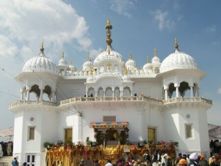 Takht_keshgarh_Sahib.resized