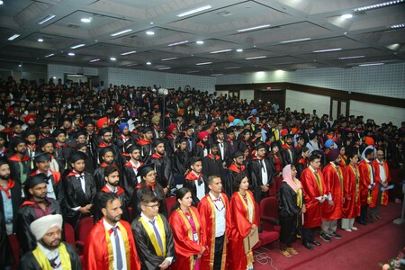 750 degrees conferred at Convocation of Gulzar Group of Institutes, Khanna , Ludhiana 8.resized